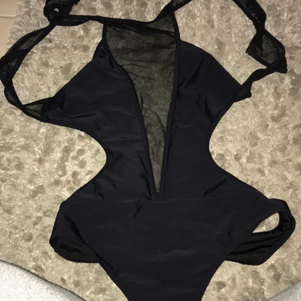 Bathing suit